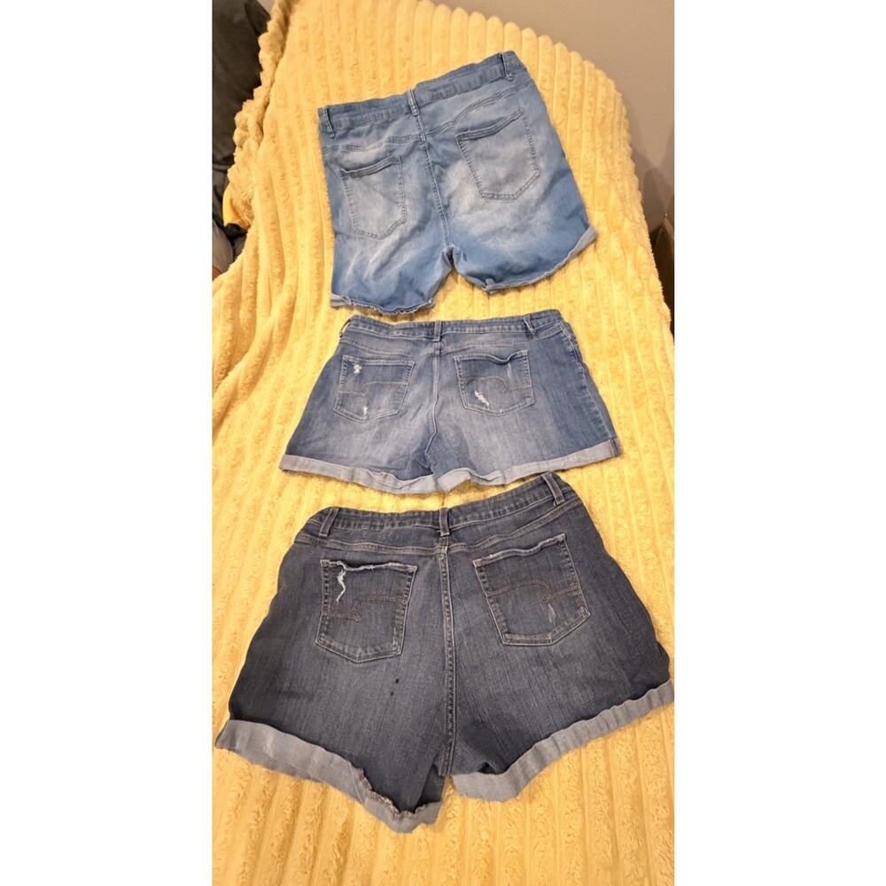 Women’s Shorts Lot High Rise Time & tru 3 Pc Denim Plus Size 18 - Picture 2 of 9